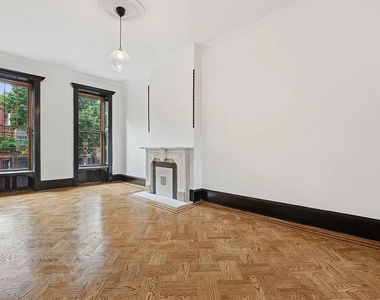 329 Decatur Street - Photo Thumbnail 4