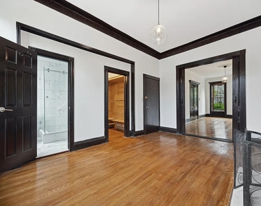 329 Decatur Street - Photo Thumbnail 6