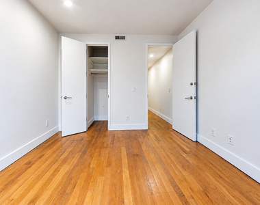 32 Claver Place - Photo Thumbnail 5