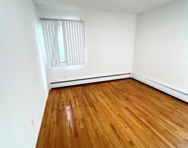 188-20 50 Ave - Photo Thumbnail 14