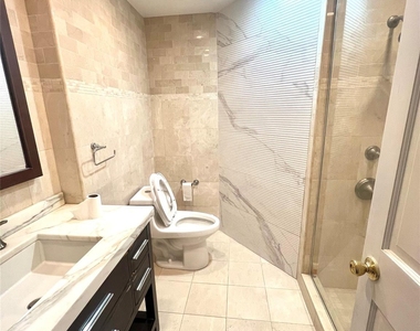 188-20 50 Ave - Photo Thumbnail 8