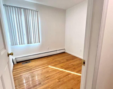 188-20 50 Ave - Photo Thumbnail 17