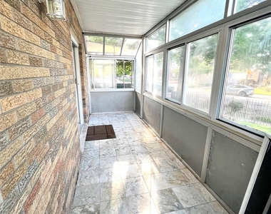188-20 50 Ave - Photo Thumbnail 19