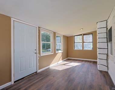 14 Tighe Avenue - Photo Thumbnail 17