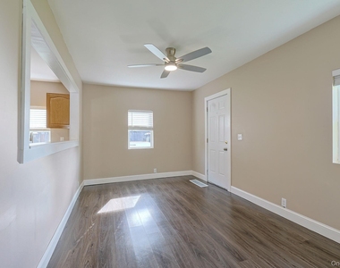 14 Tighe Avenue - Photo Thumbnail 9