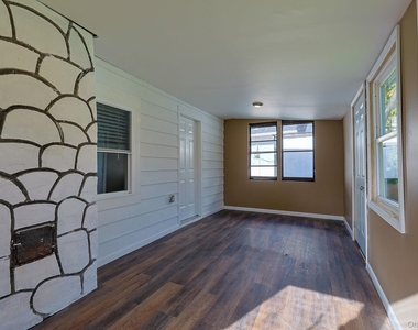 14 Tighe Avenue - Photo Thumbnail 18