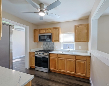 14 Tighe Avenue - Photo Thumbnail 10