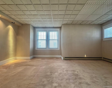 99 Jerusalem Avenue - Photo Thumbnail 15