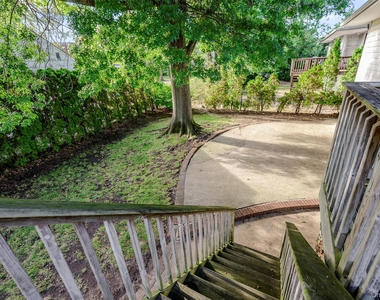 559 Leheigh Lane - Photo Thumbnail 21