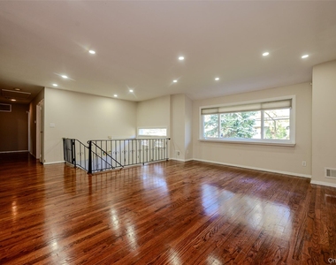 559 Leheigh Lane - Photo Thumbnail 4