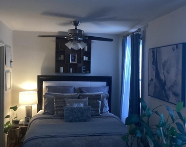 84-20 153rd Avenue - Photo Thumbnail 5