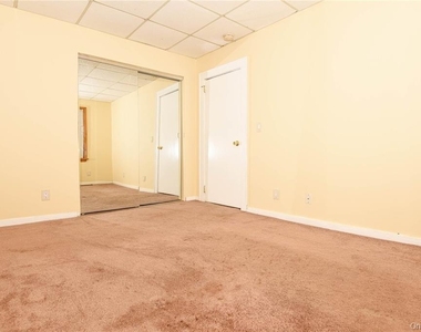 51 Thorman Avenue - Photo Thumbnail 9
