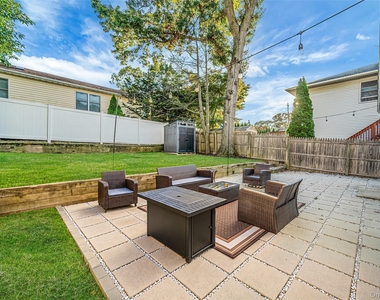 64 Magnolia Avenue - Photo Thumbnail 10