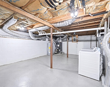 64 Magnolia Avenue - Photo Thumbnail 16