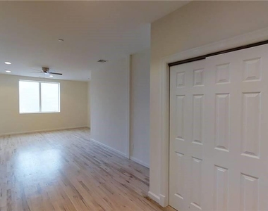 417 New York Avenue - Photo Thumbnail 4