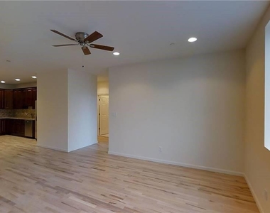 417 New York Avenue - Photo Thumbnail 2