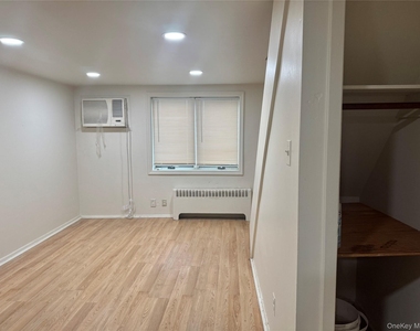 11 Lee Court - Photo Thumbnail 13
