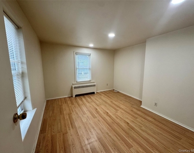 11 Lee Court - Photo Thumbnail 8