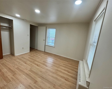 11 Lee Court - Photo Thumbnail 9