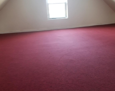 10916 Pinegrove Street - Photo Thumbnail 2
