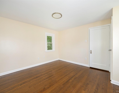 68 Clark Street - Photo Thumbnail 12