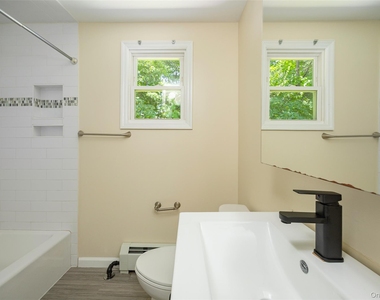 68 Clark Street - Photo Thumbnail 9