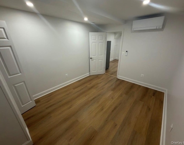 50-14 42nd Street - Photo Thumbnail 9