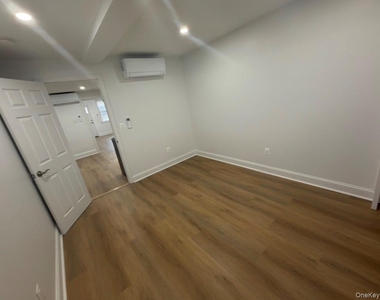 50-14 42nd Street - Photo Thumbnail 7