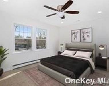 7 Nathan Hale Drive - Photo Thumbnail 9