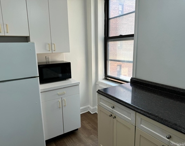 83-80 118th Street - Photo Thumbnail 9