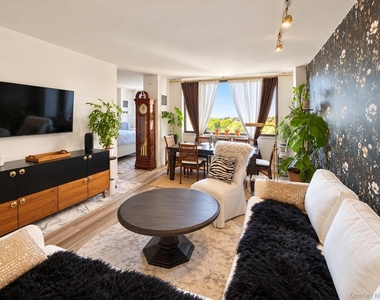 26910 Grand Central Parkway - Photo Thumbnail 1
