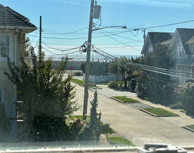 54 Erie Avenue - Photo Thumbnail 36