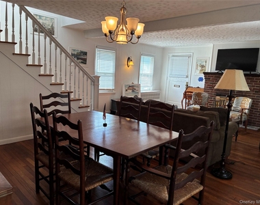 54 Erie Avenue - Photo Thumbnail 6