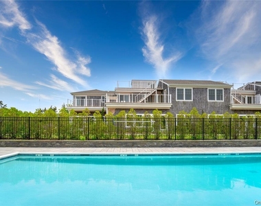68 Foster Avenue - Photo Thumbnail 1