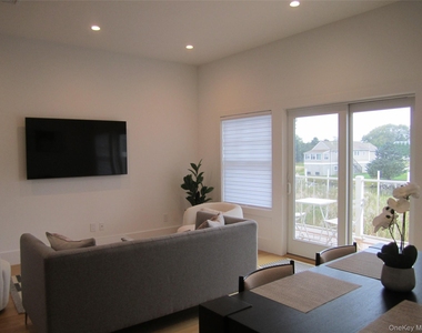 68 Foster Avenue - Photo Thumbnail 5