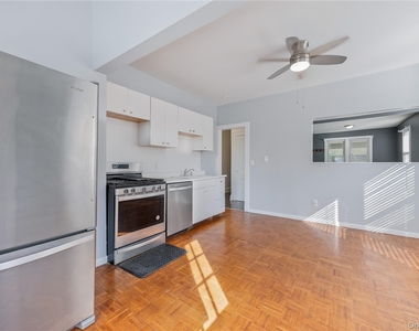 77 N Main Street - Photo Thumbnail 12