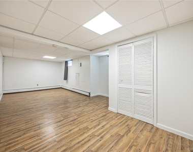 77 N Main Street - Photo Thumbnail 17