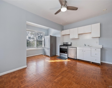 77 N Main Street - Photo Thumbnail 11
