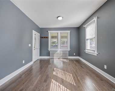 77 N Main Street - Photo Thumbnail 8