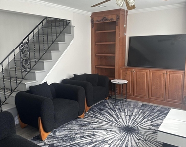 19 St Joseph Street - Photo Thumbnail 2