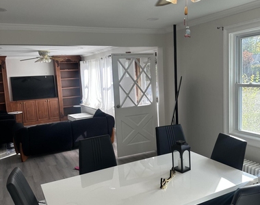 19 St Joseph Street - Photo Thumbnail 6