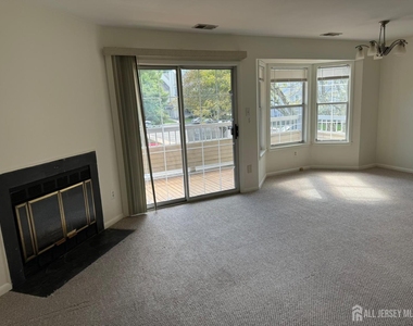 301 Trinity Court - Photo Thumbnail 7