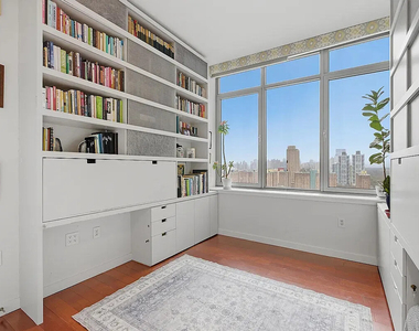 1485 5th Avenue - Photo Thumbnail 9