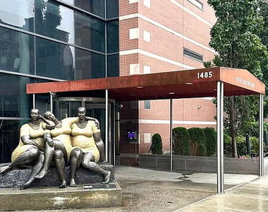 1485 5th Avenue - Photo Thumbnail 18