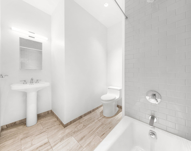 43 E 20th Street - Photo Thumbnail 7