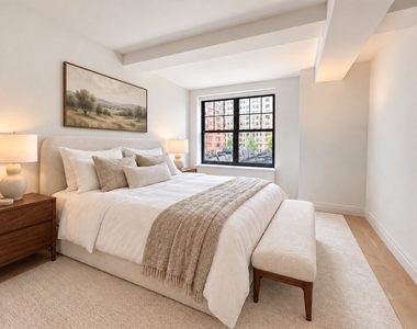 720 W End Avenue - Photo Thumbnail 1