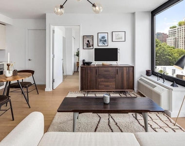 1790 3rd Avenue - Photo Thumbnail 1