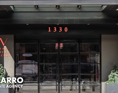 1330 Fifth Avenue - Photo Thumbnail 14