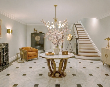 113 E 64th Street - Photo Thumbnail 1