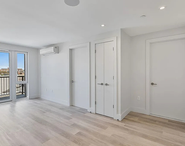 2605 Snyder Ave 11226 - Photo Thumbnail 2